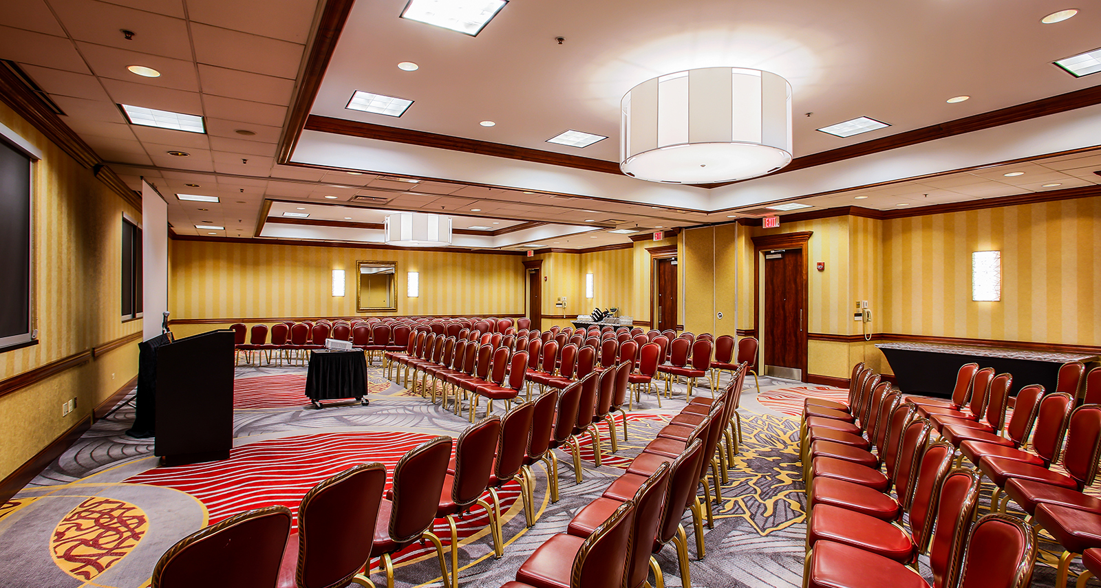 Meetings - Facilities Within Close Proximity to Midway Airport